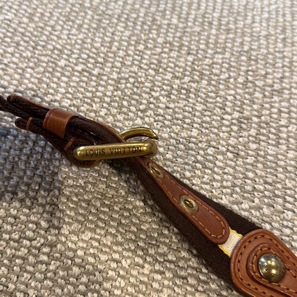 Louis Vuitton Onotah hobo yellow suede bag - Picture 7 of 14